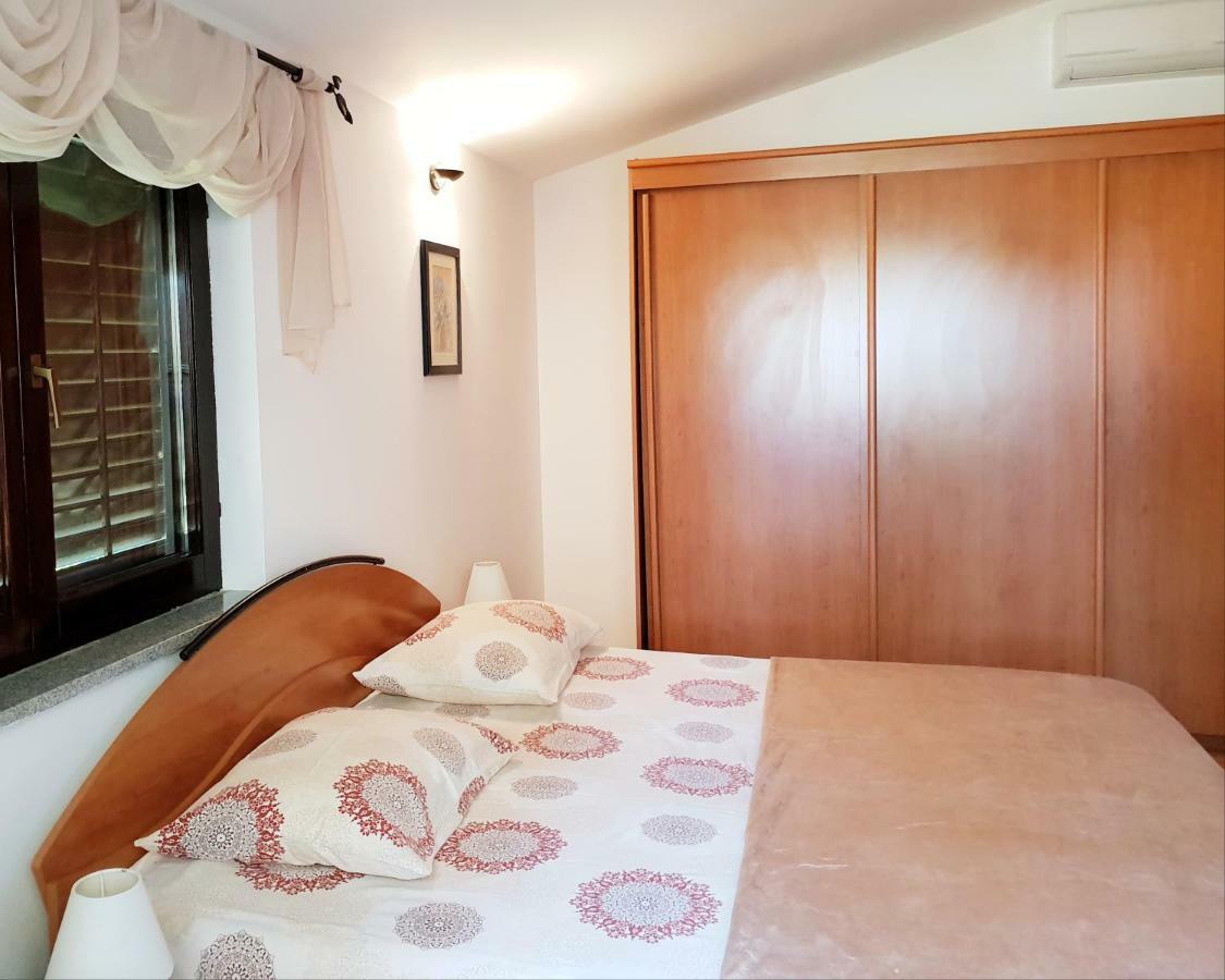 Luxury Apartment Marin Near Beach Pomer Exterior foto